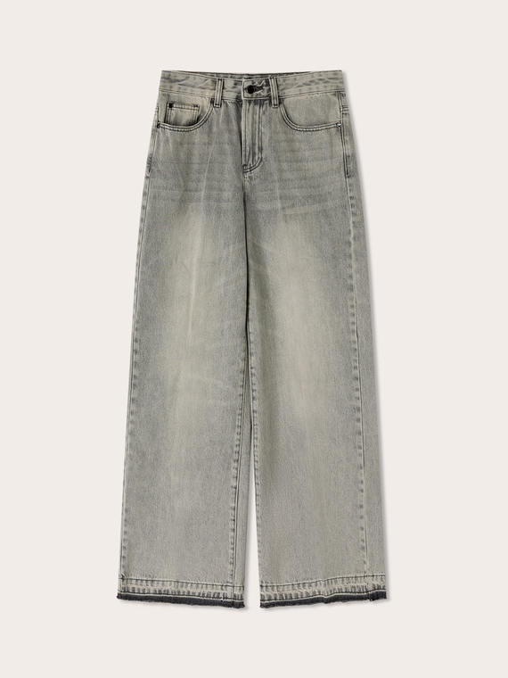 Flared jeans with frayed hem