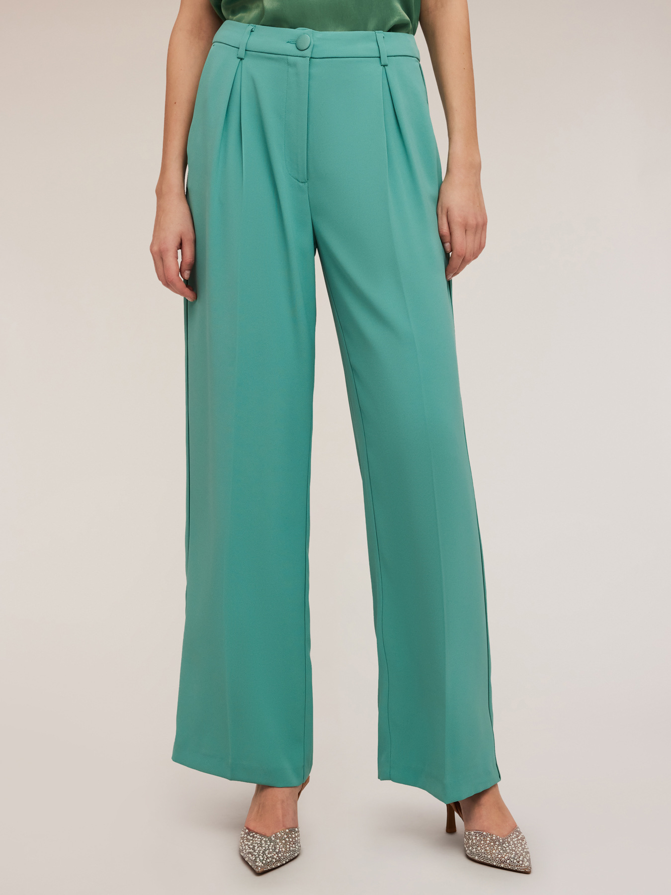 Pantaloni palazzo satin con piping laterale image number 3