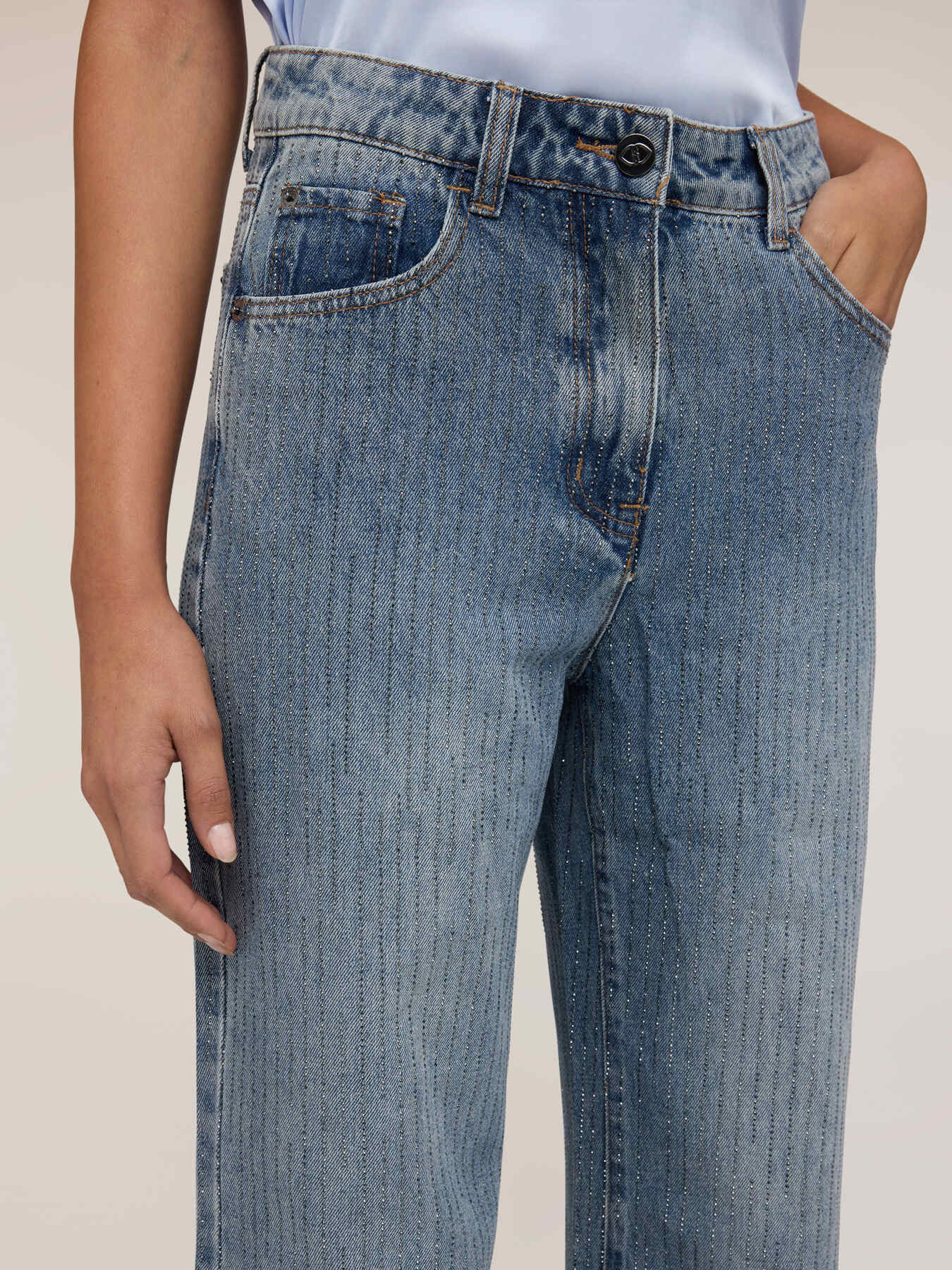 High-waisted palazzo jeans with rhinestones image number 3