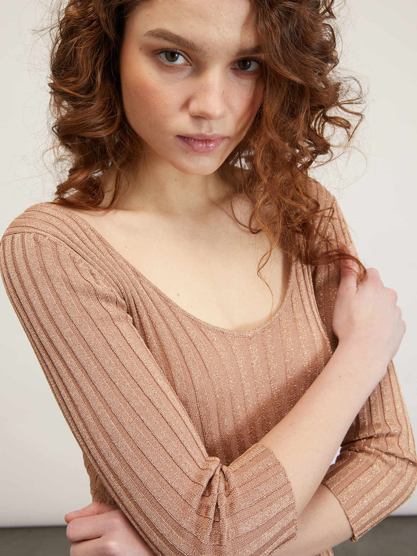 Ribbed lurex sweater with scoop neck image number 0