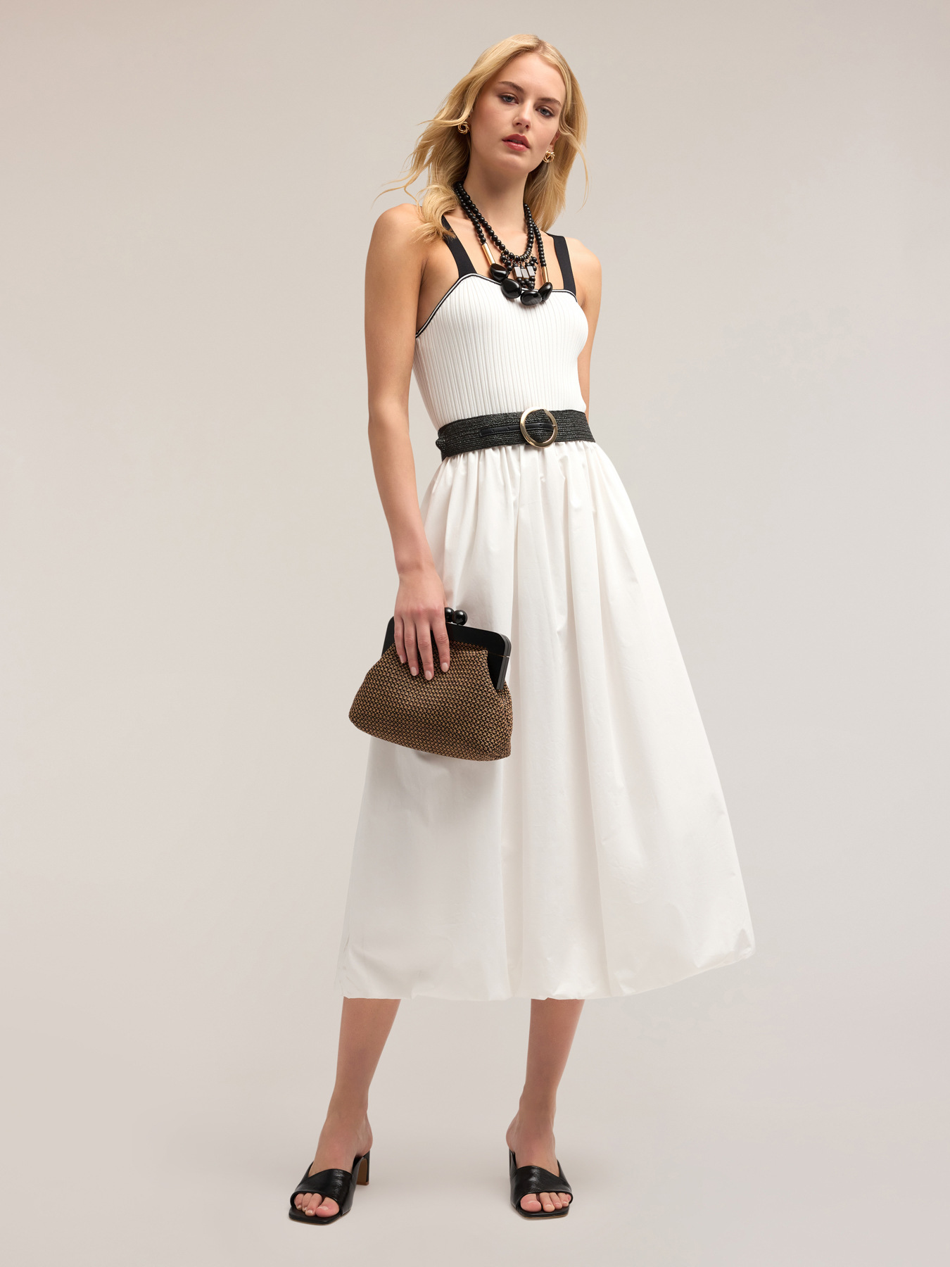 Robe bi-mati&egrave;re &agrave; jupe cloche image number 0