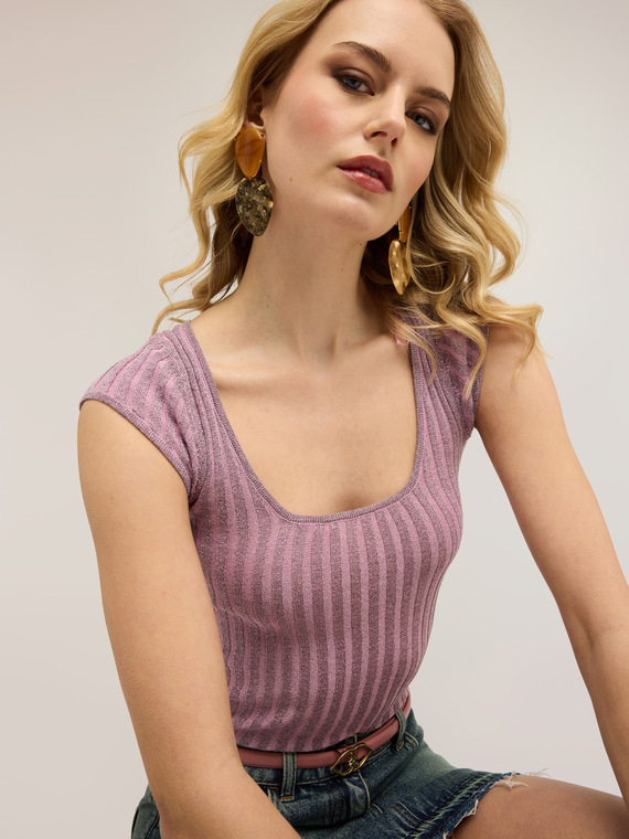 Pulover slim din lurex nervurat