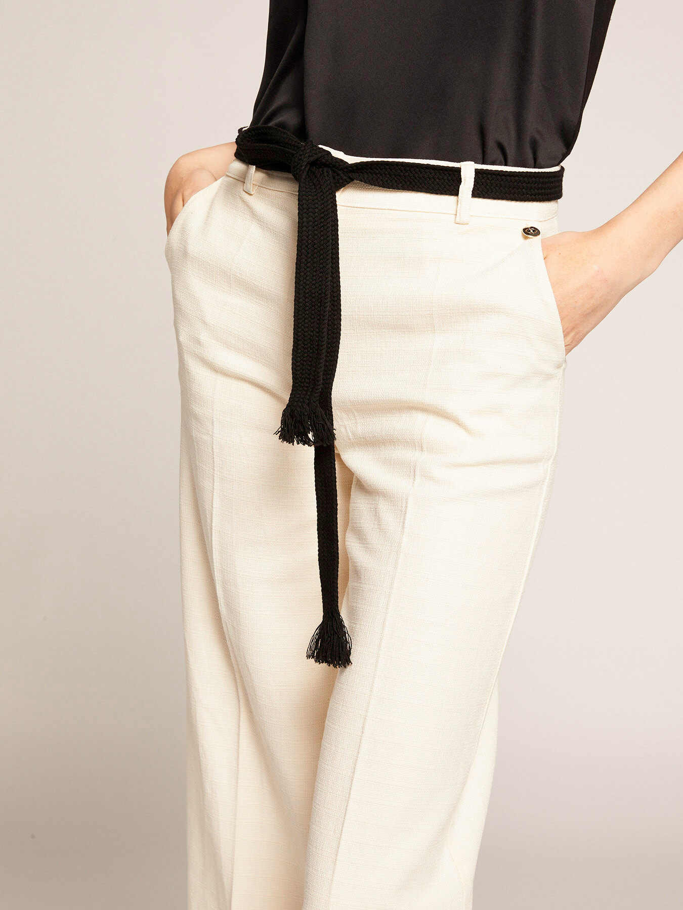 Wide-leg cropped trousers image number 2