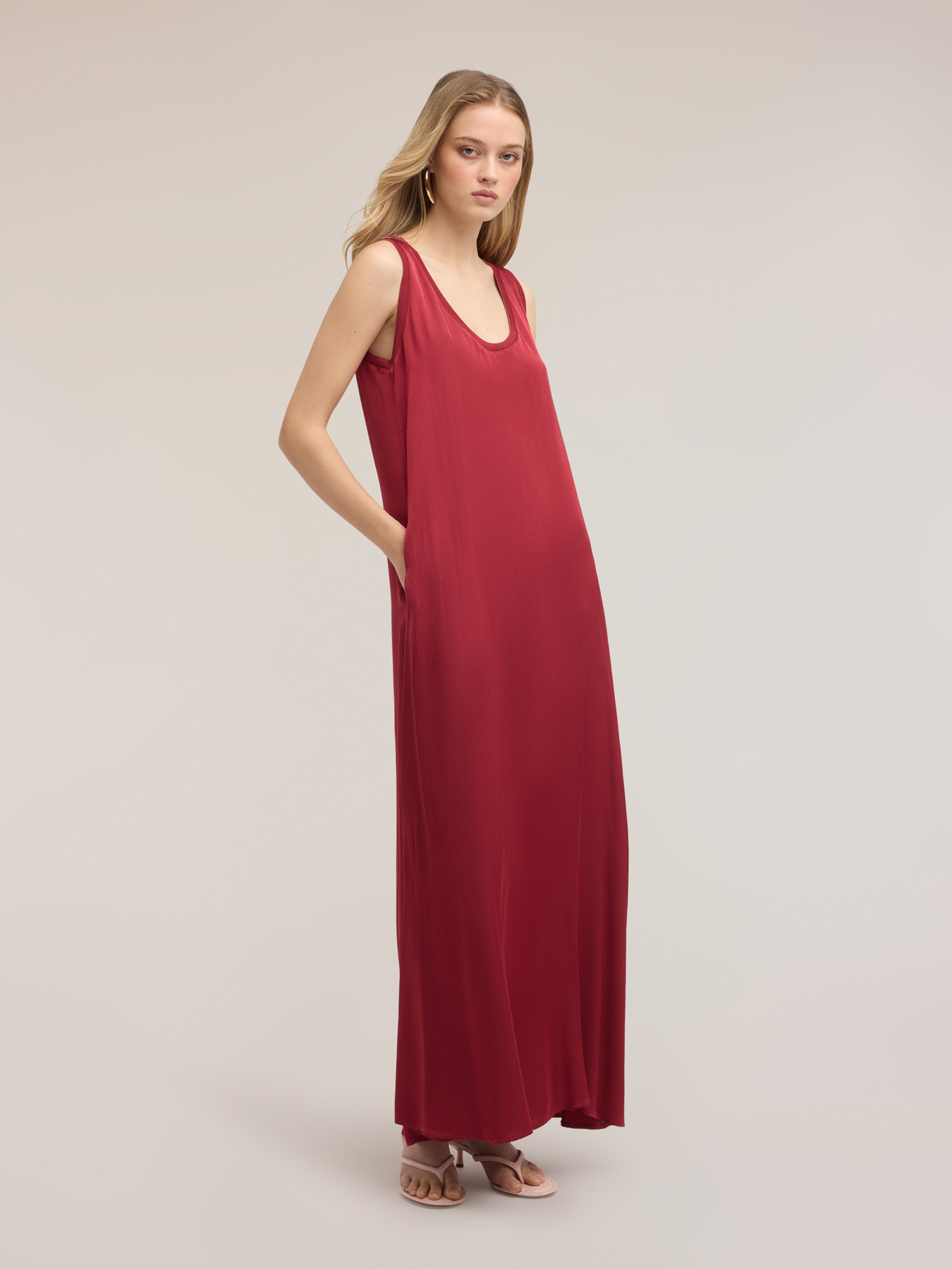 Oversized viscose satin dress image number 3