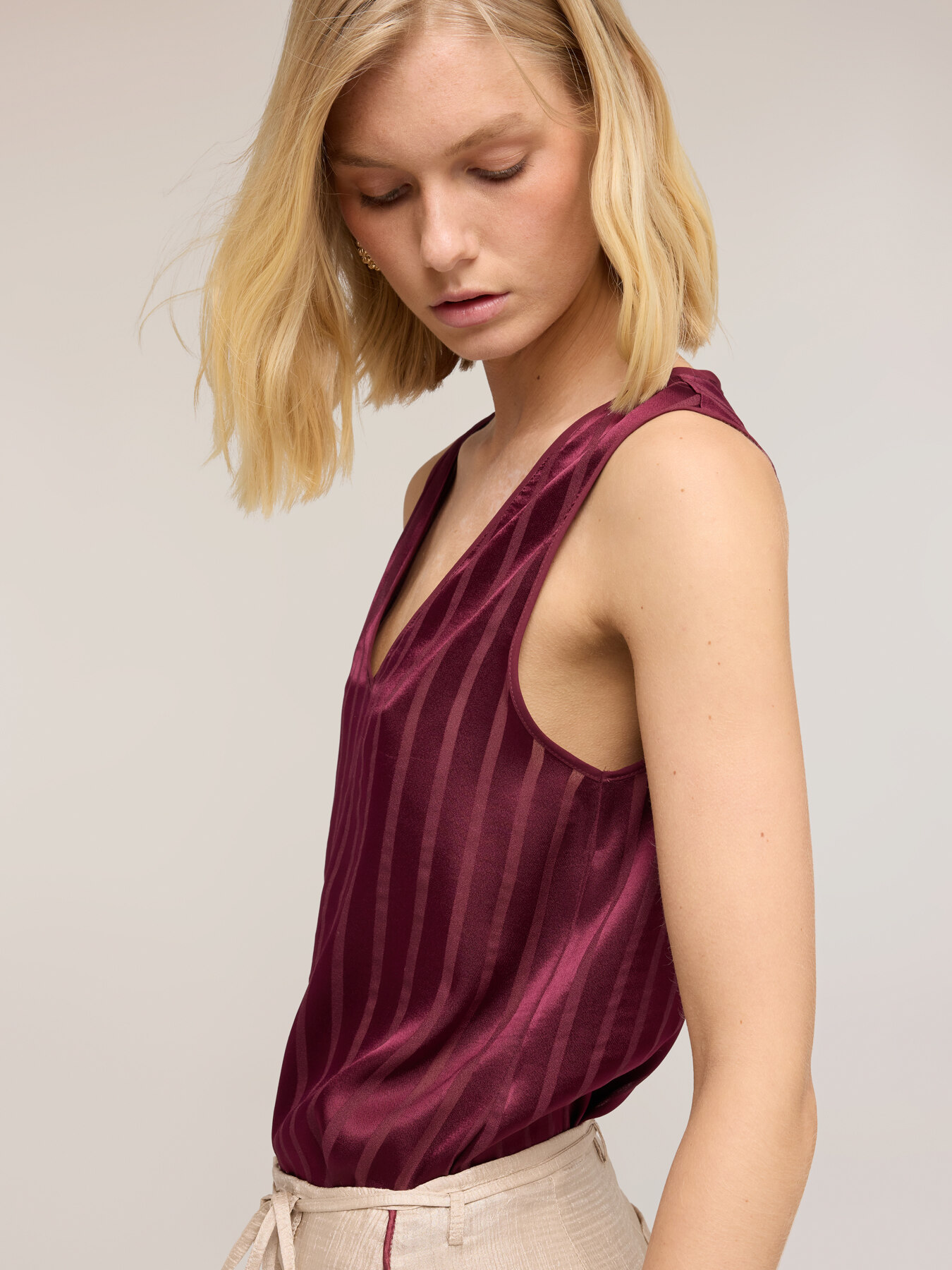 Striped devor&eacute; satin blouse image number 3