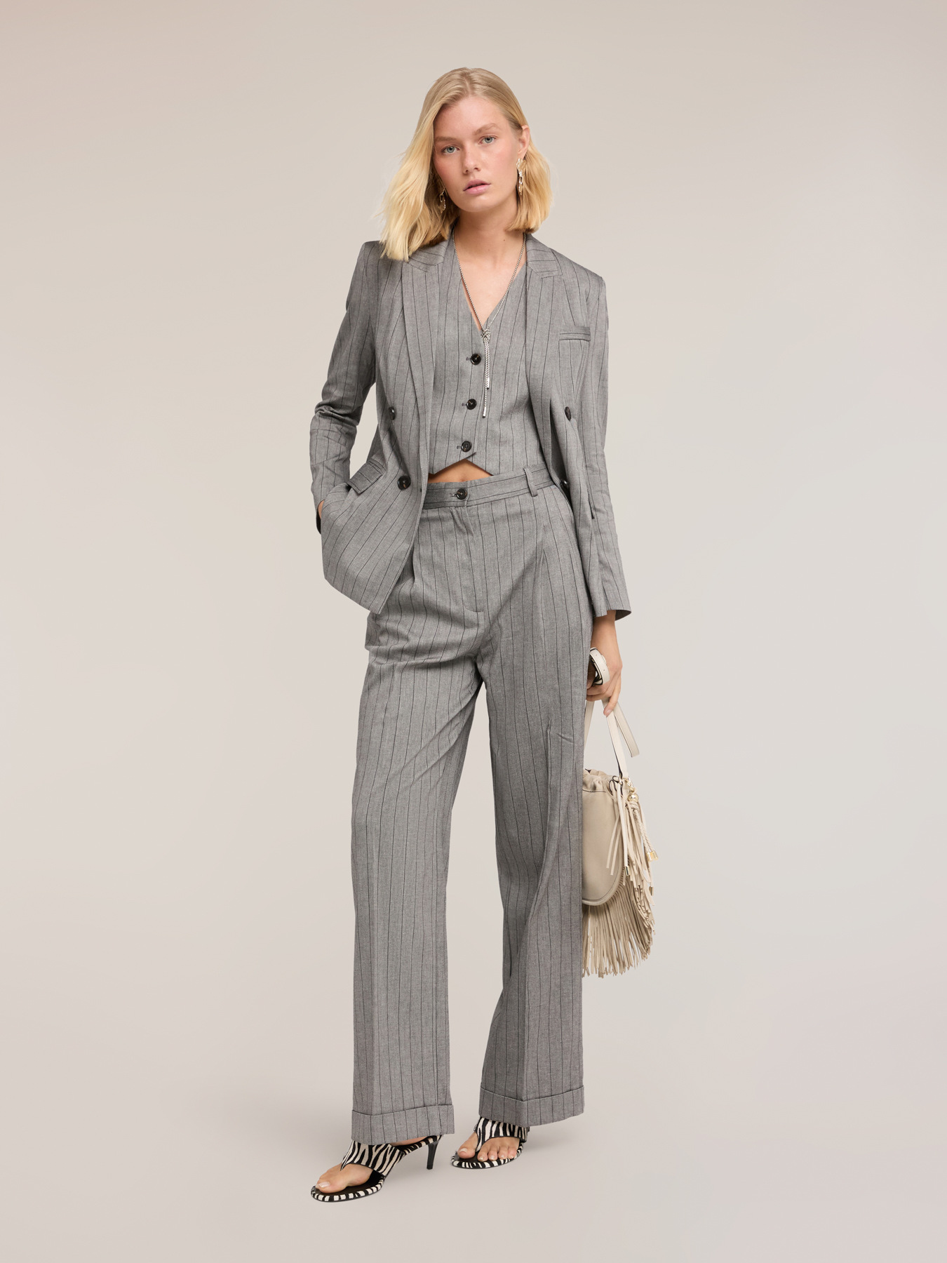 Double-breasted pinstripe blazer in linen blend image number 2