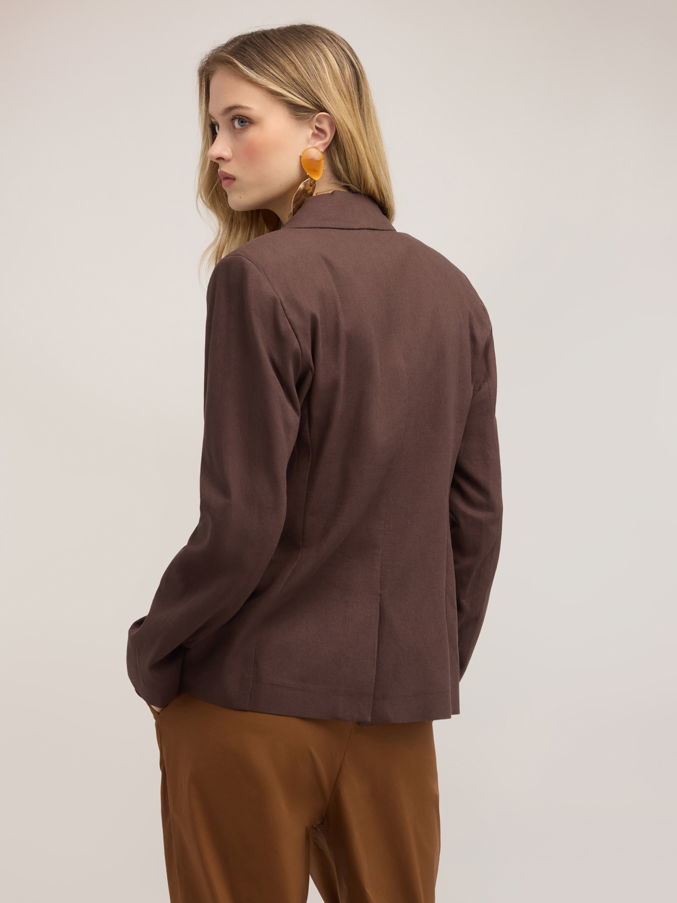 Linen blend blazer image number 1
