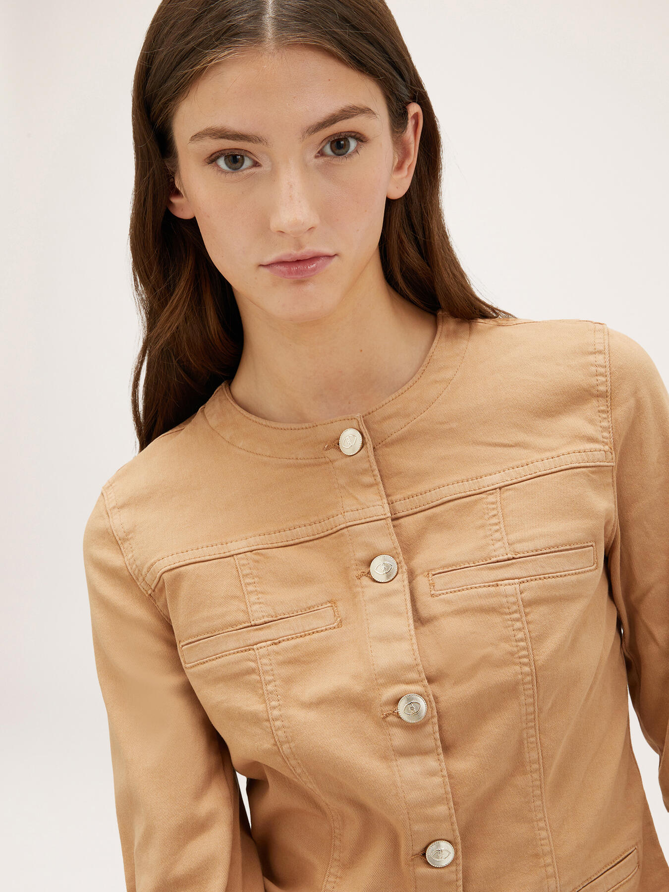 Cazadora en drill image number 2