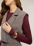Short vest with lapels image number 3