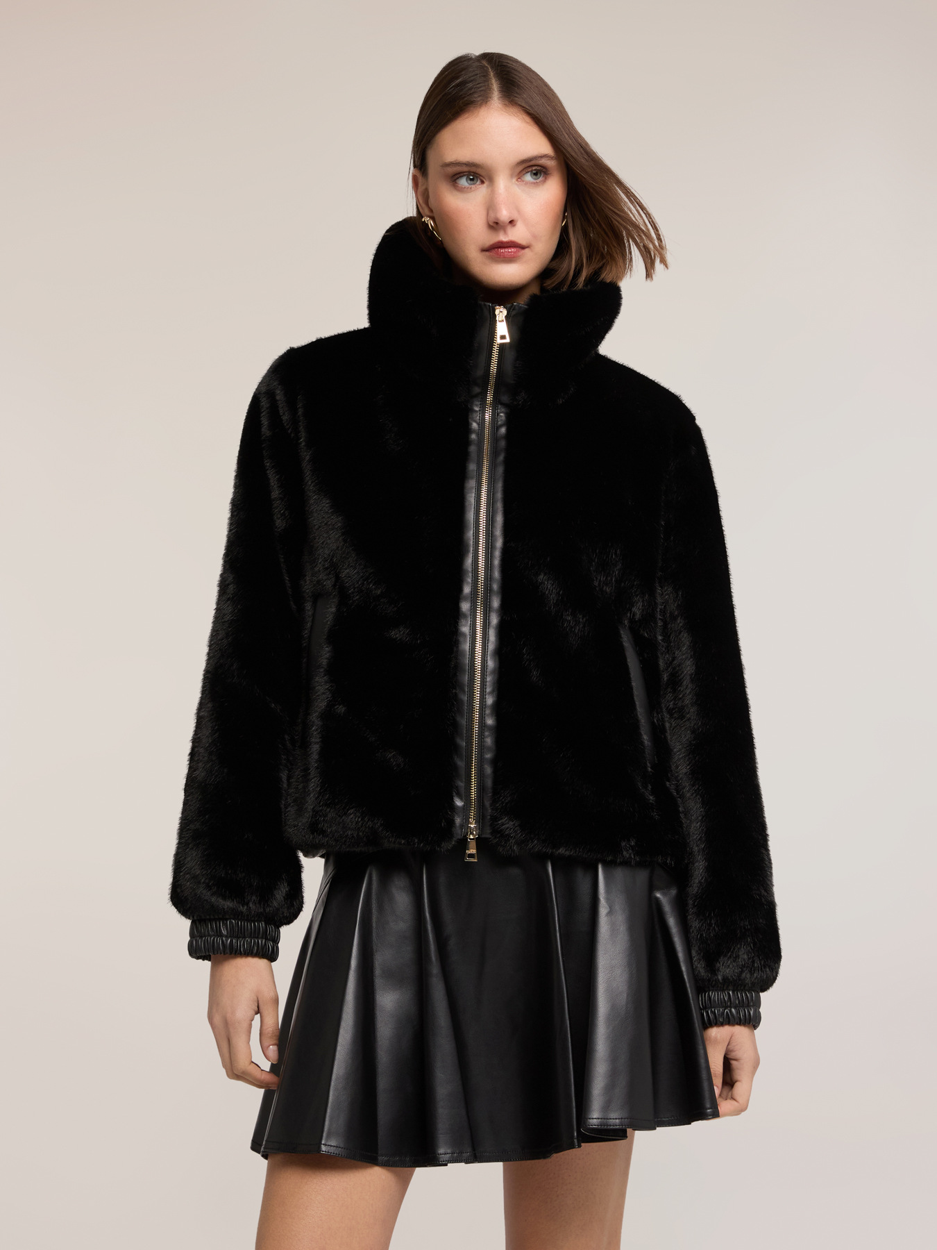 Zip-up jacket with inserts image number 0