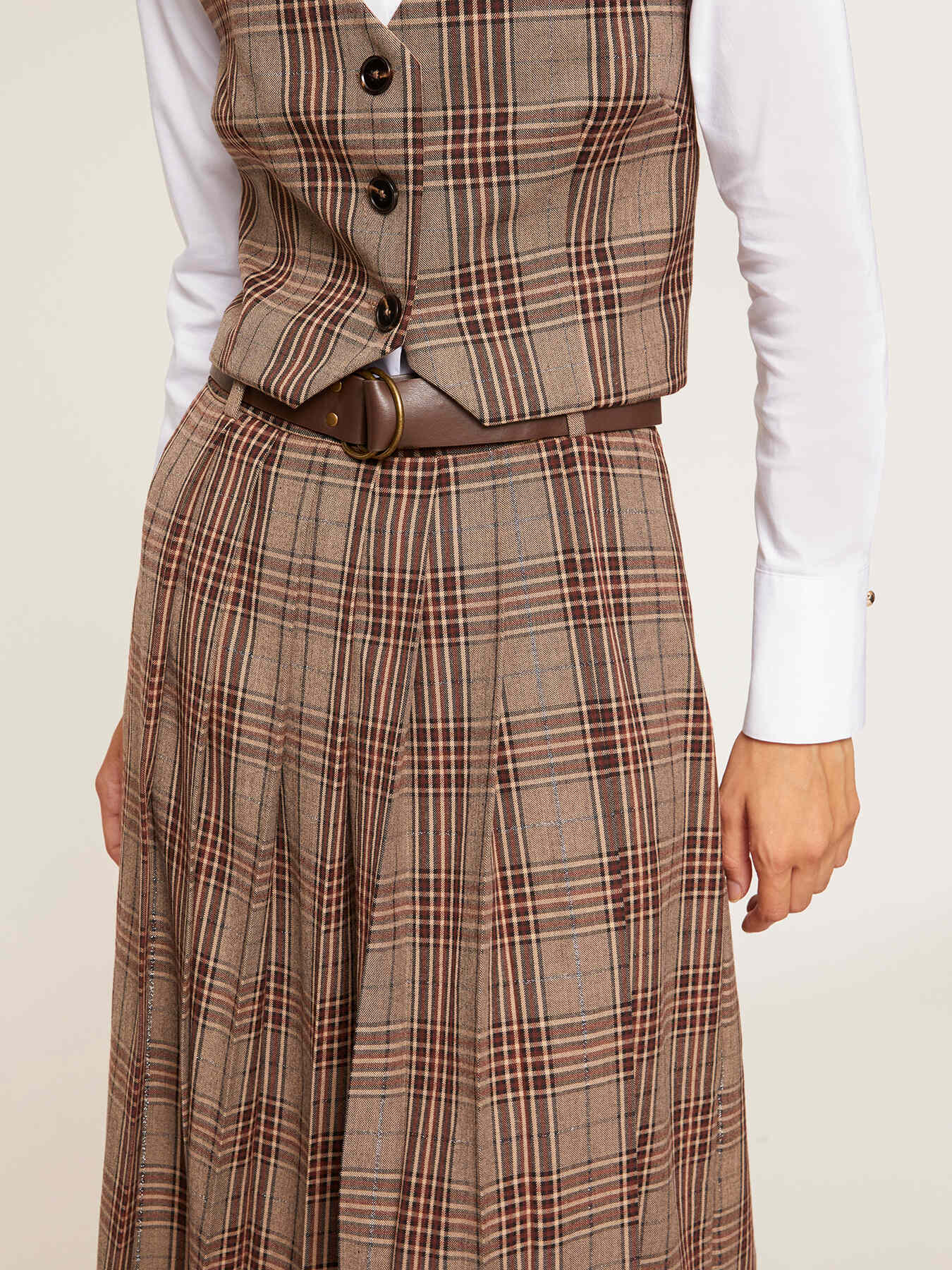 Falda de tablas con estampado de cuadros image number 2