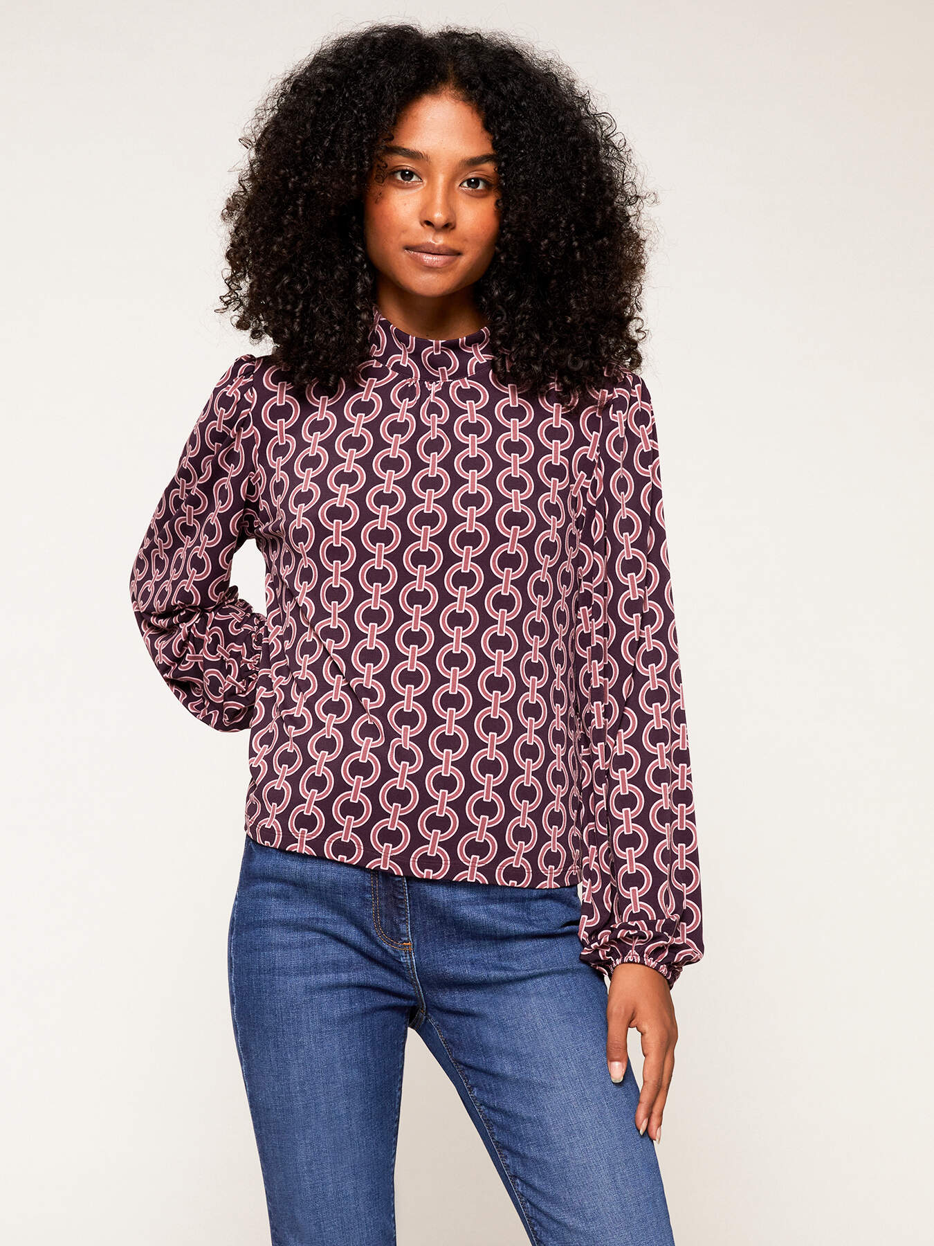 Long-sleeved chain pattern T-shirt image number 0