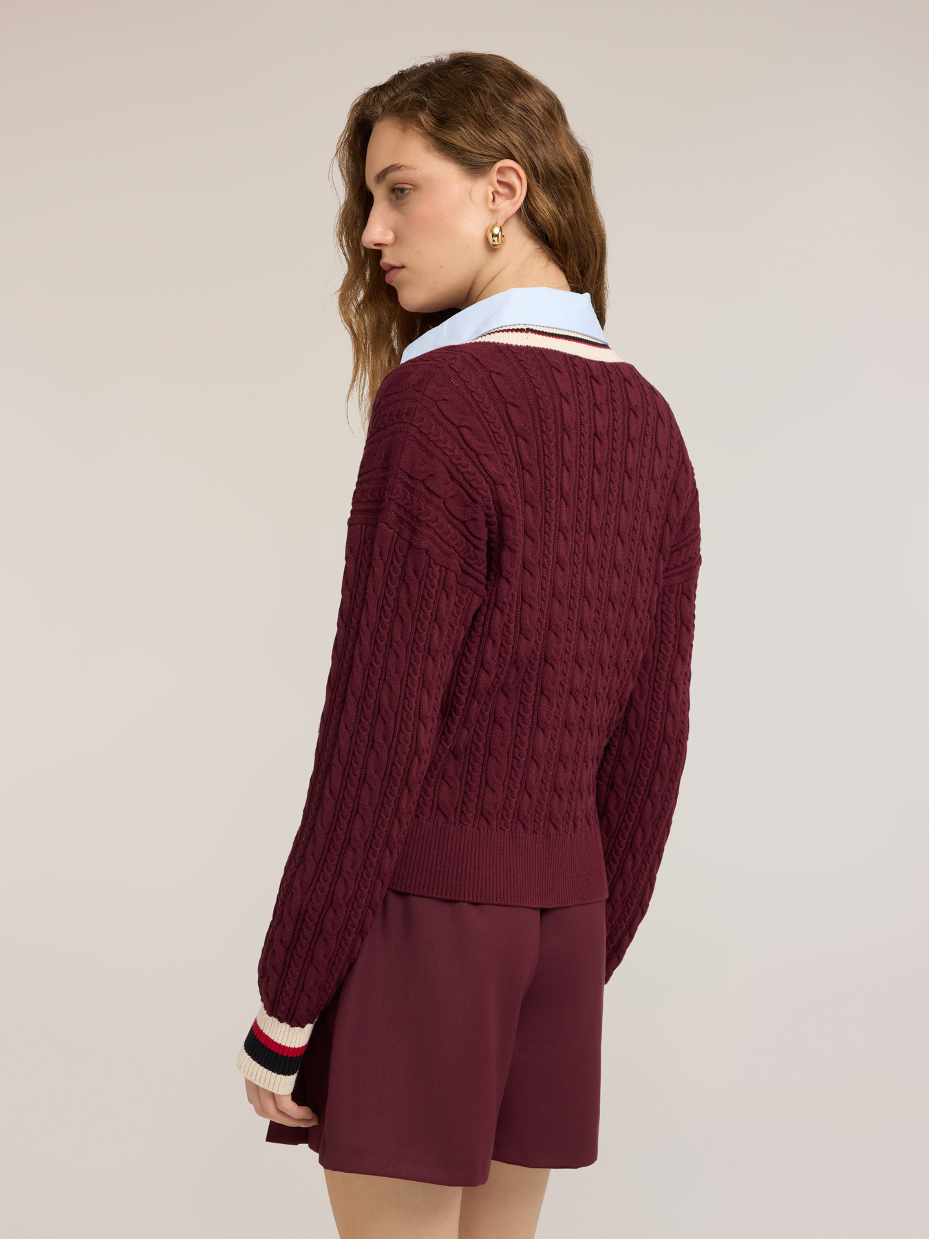 Short cable knit cardigan with striped trims image number 1
