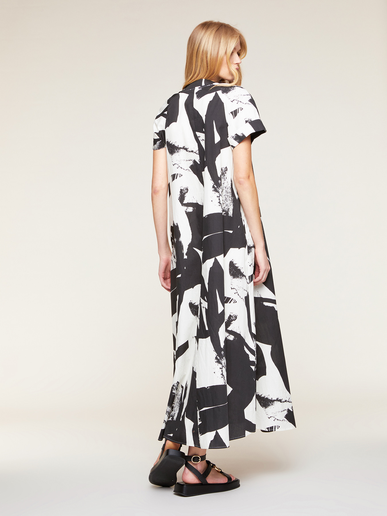 Vestito lungo estivo svasato fantasia astratta image number 1