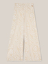 Pantal&oacute;n modelo palazzo de viscosa y lino con estampado &eacute;tnico image number 3
