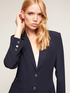 Blazer de botonadura simple en color liso image number 2