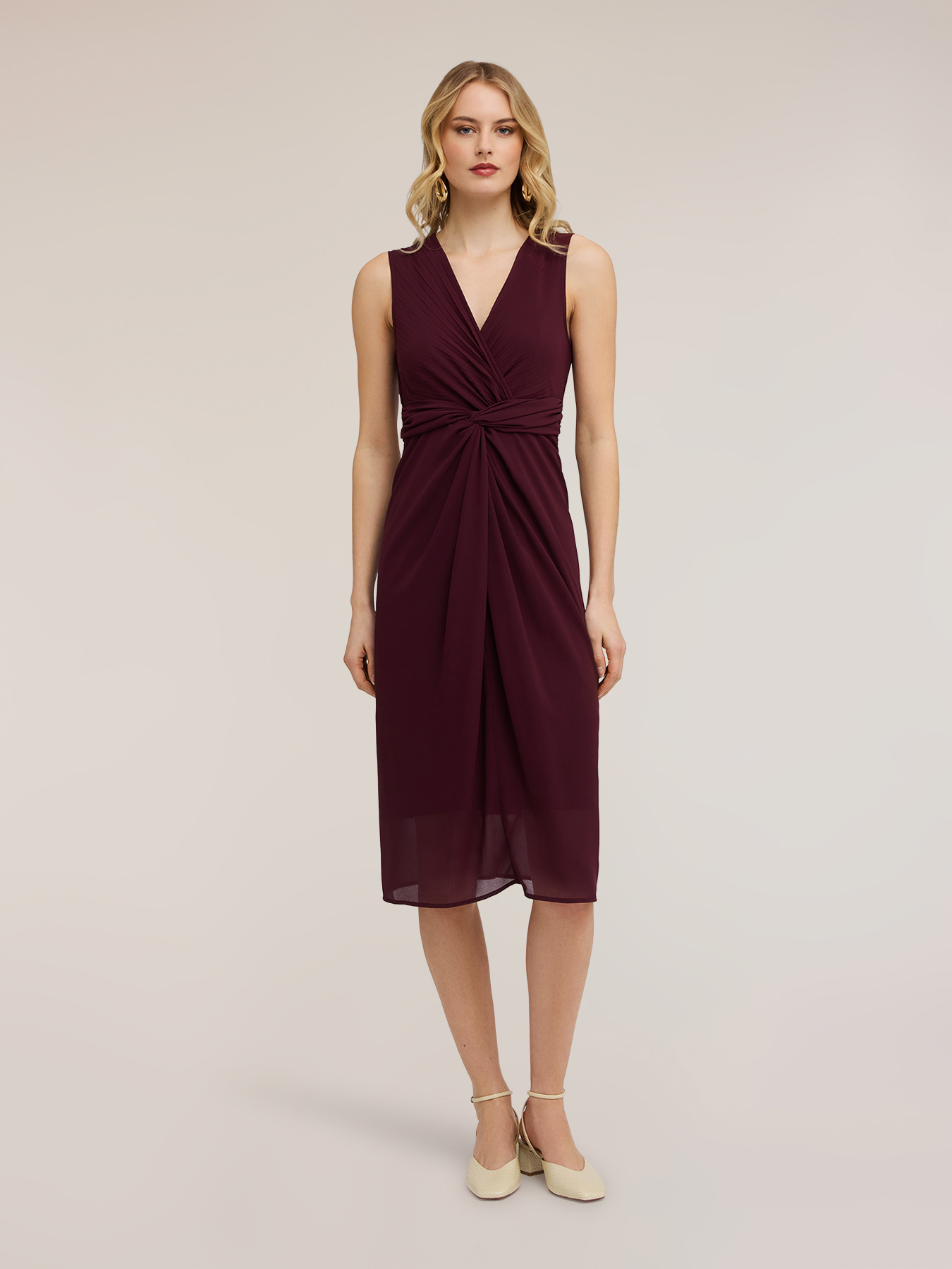 Etuikleid aus Georgette mit Drapierung image number 2