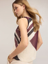 Top plisado en georgette con estampado image number 3