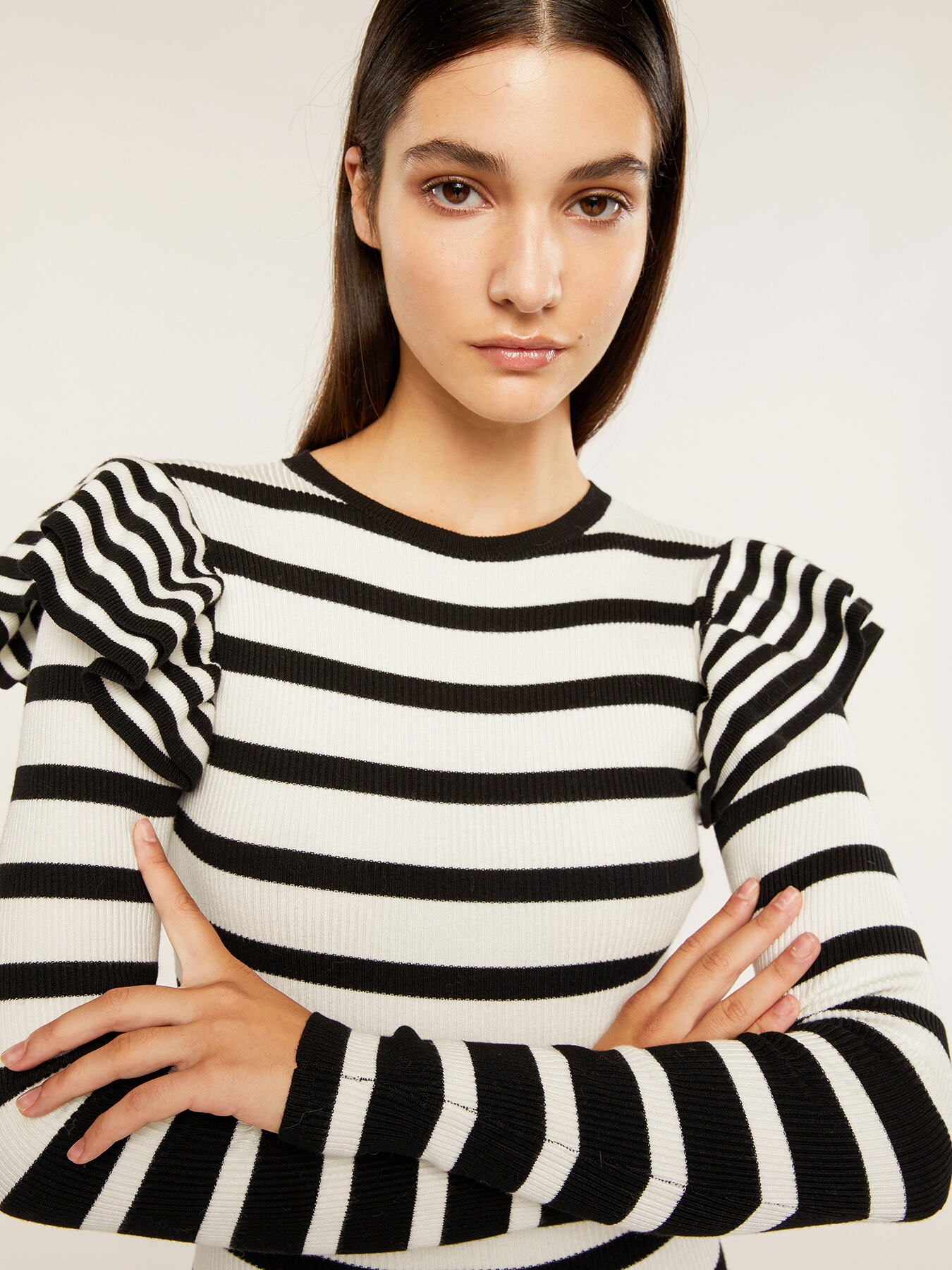 Gestreiftes Strickkleid mit R&uuml;schen image number 2