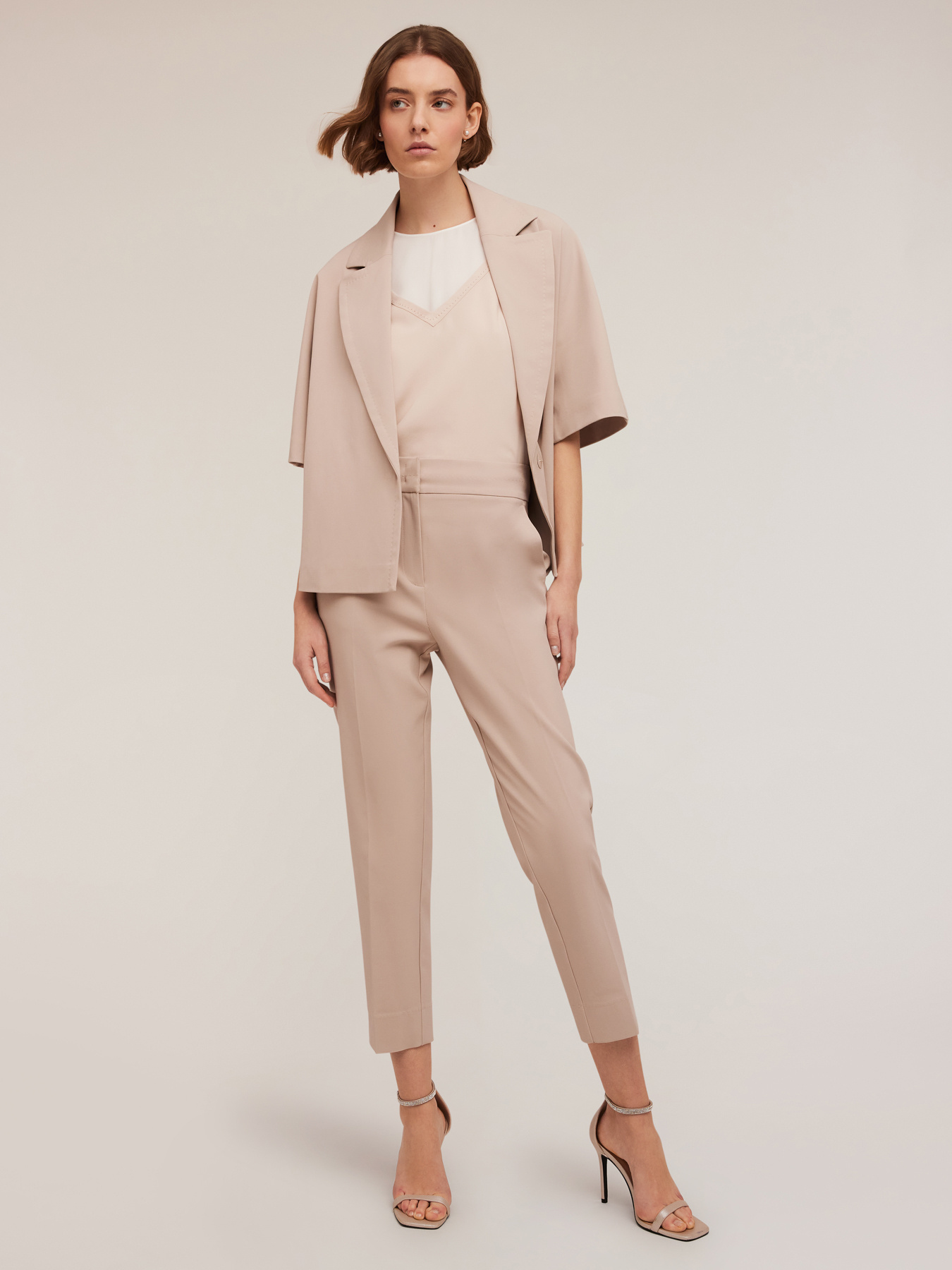 Hochsitzende Regular-Fit-Hose image number 0