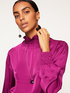 Blouse with stand-up collar and elastic features image number 2