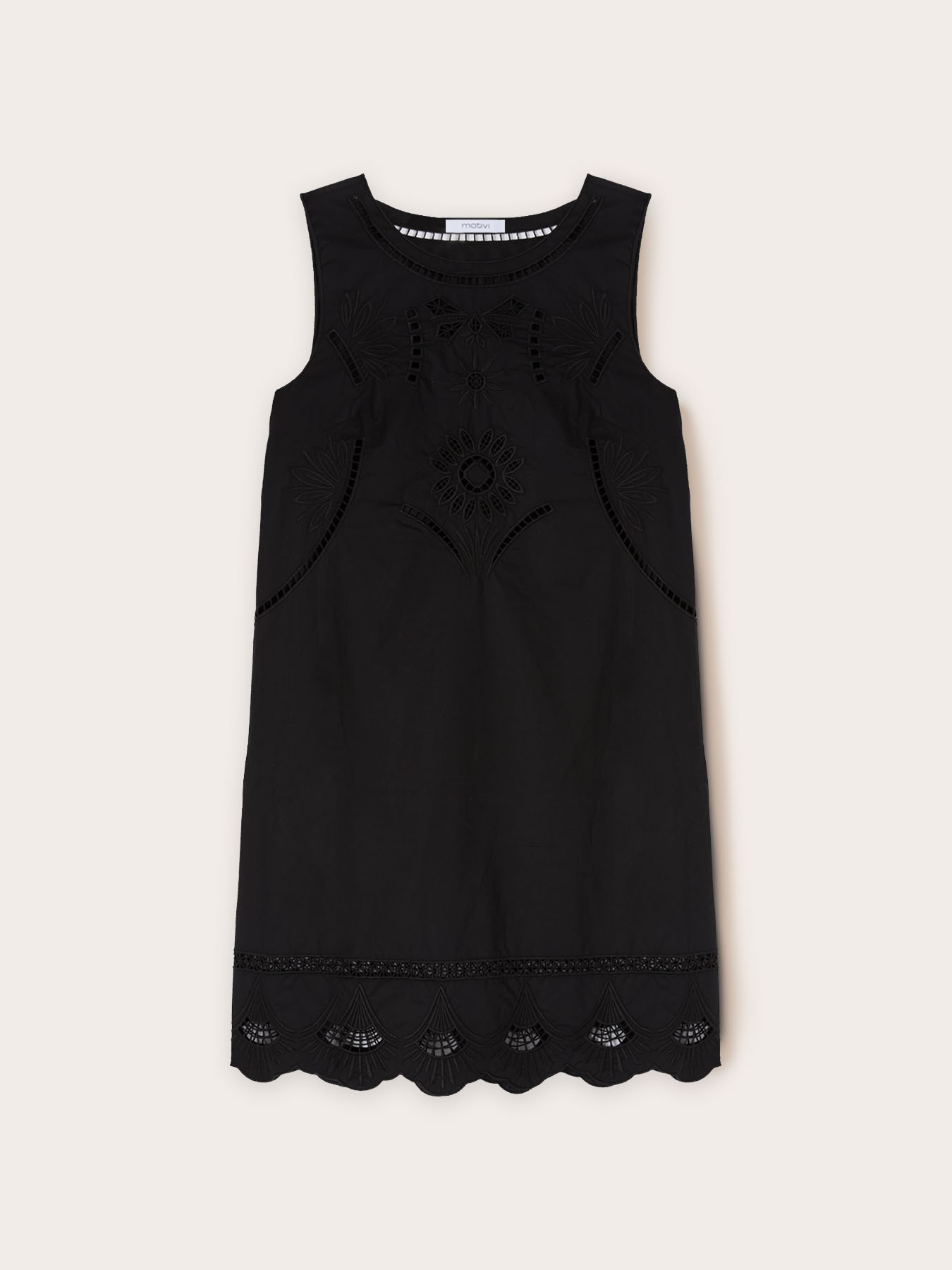 Vestito estivo con ricami image number 4