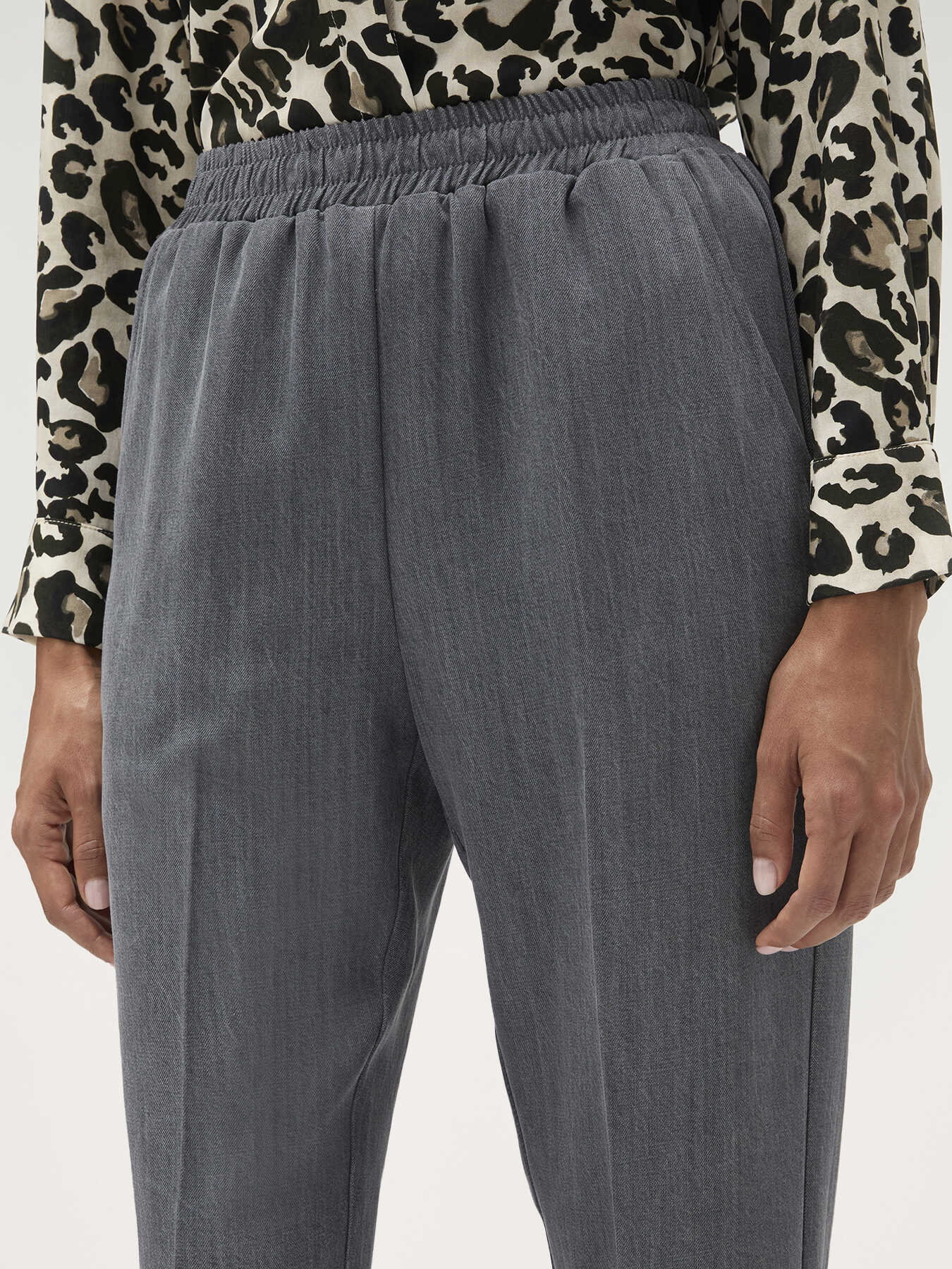 Denim-effect joggers image number 2