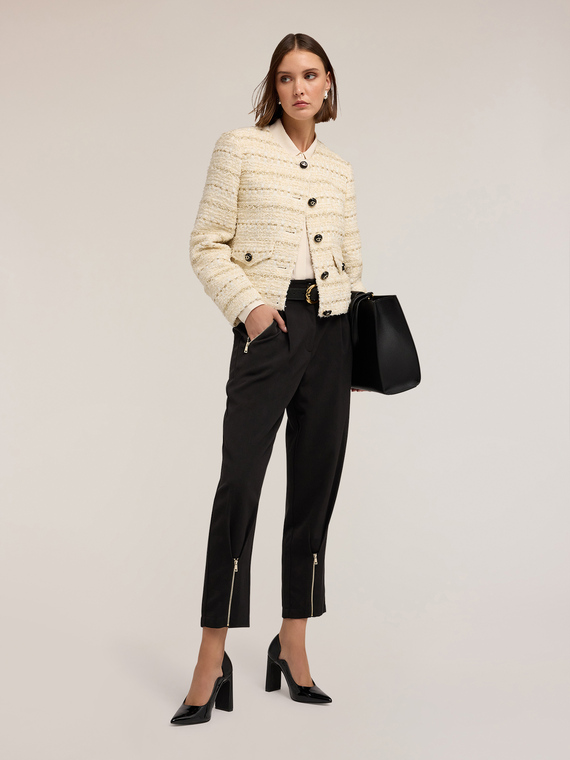 Pantalon carotte avec zip au bas