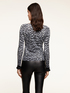 Animal pattern jacquard sweater image number 1