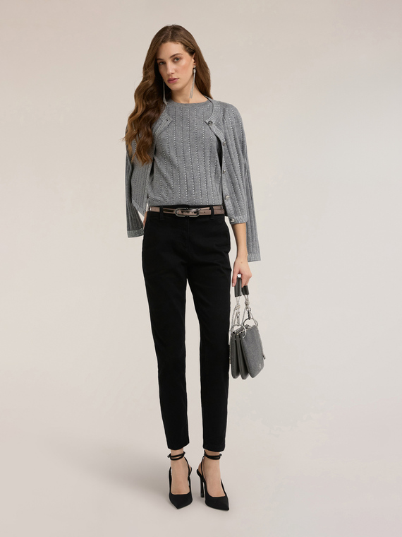 Maglia a coste con righe di strass