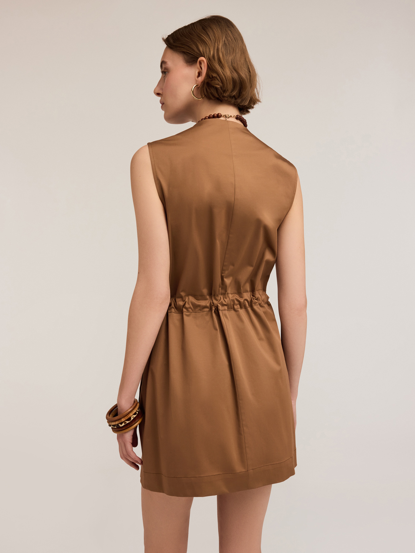 Robe style saharienne en satin image number 1