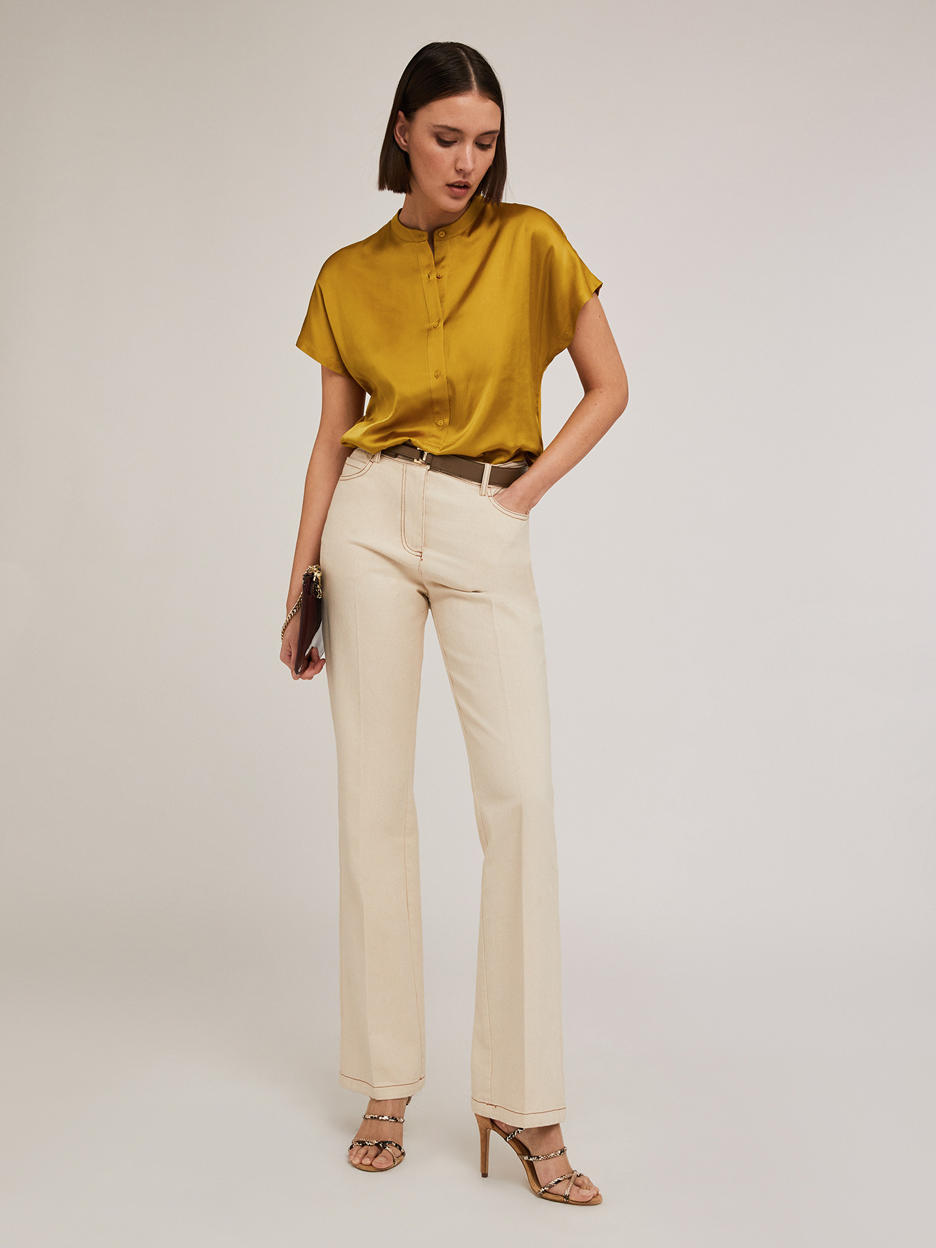 Blusa bimaterica con colletto alla coreana image number 3