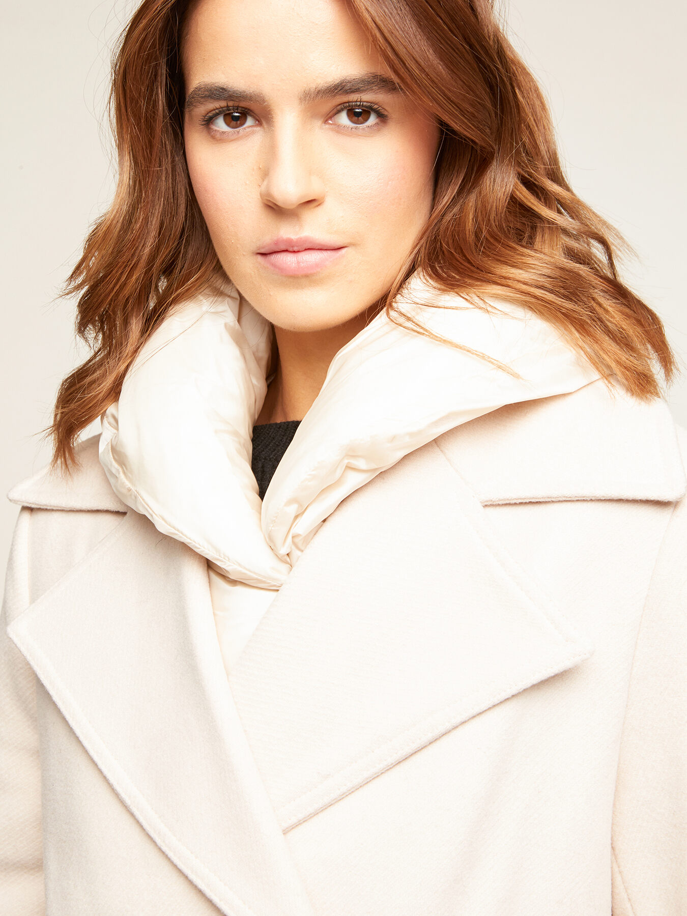 Cappotto corto doppiopetto con piumino interno image number 3