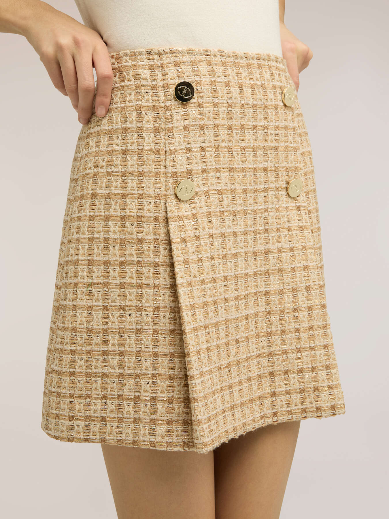 Pleated boucl&eacute; mini skirt with buttons image number 0