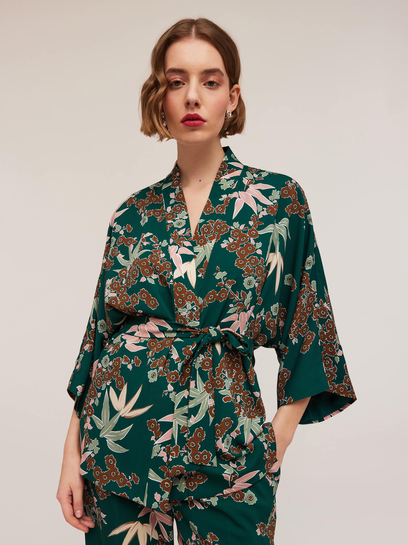 Dec&ograve; patterned kimono image number 0