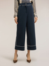 Pantalon cropped avec d&eacute;tails contrastants image number 2