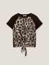 T-shirt with ethnic patterned knot image number 4