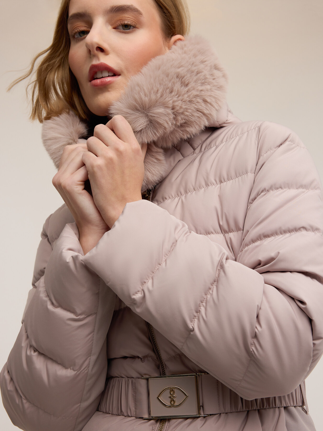 Long down jacket with hood image number 2