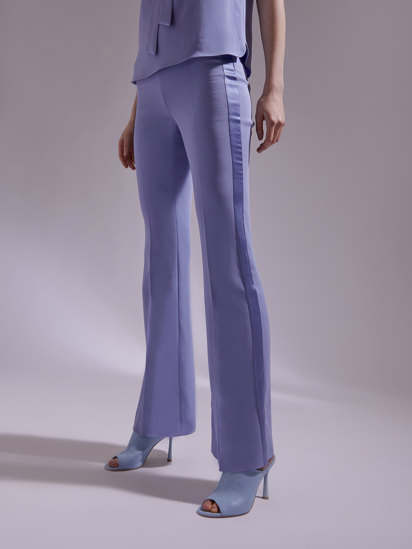 Flared trousers with a satin band image number 3
