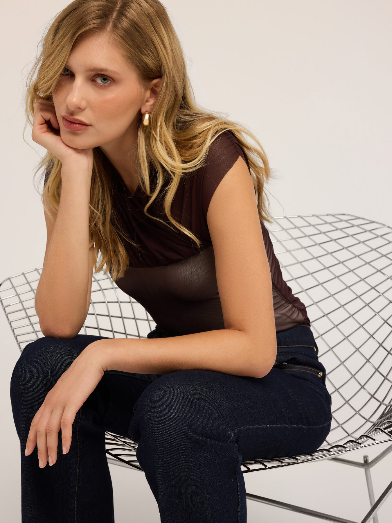 T-shirt con inserti in tulle image number 2