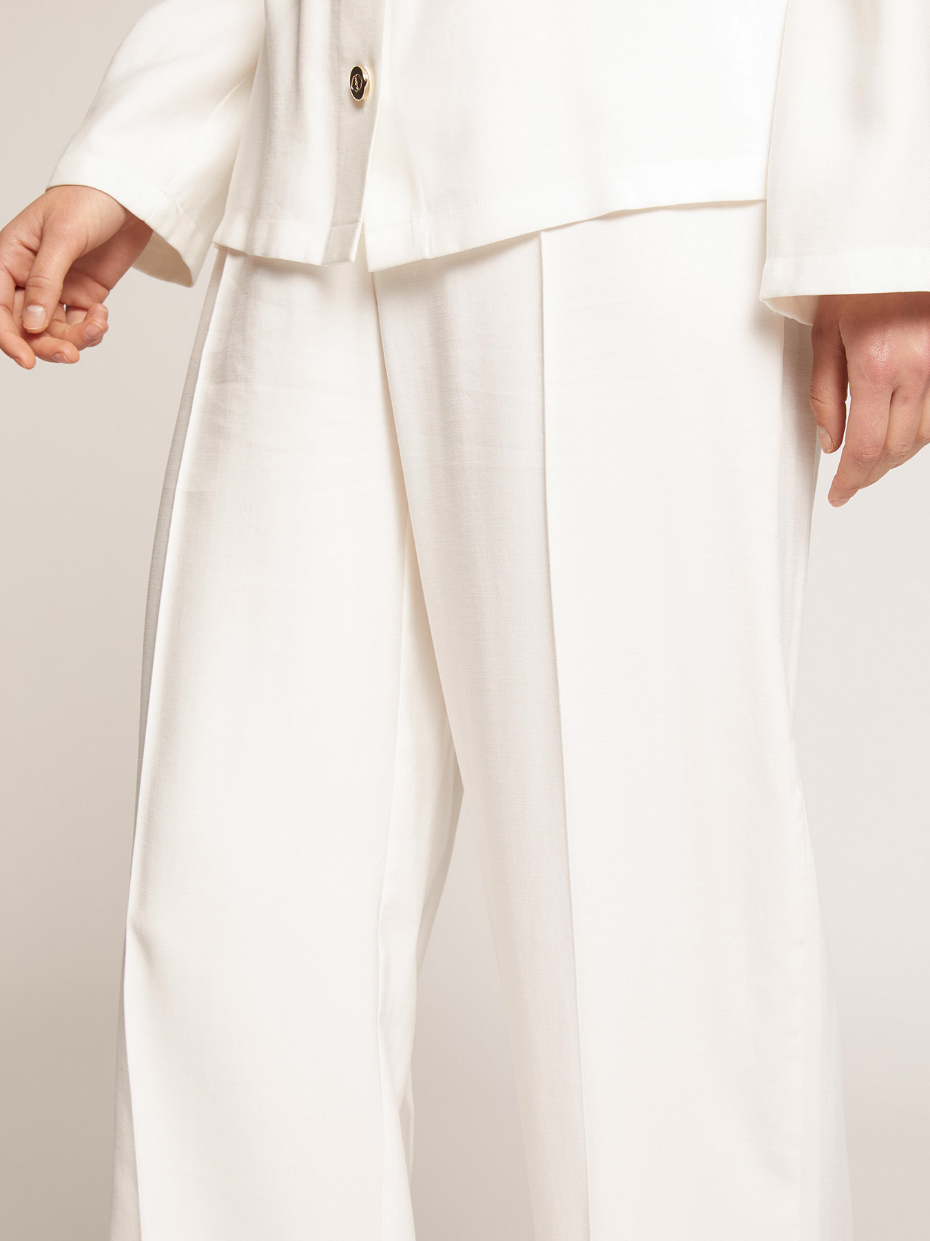 Pantaloni palazzo tinta unita image number 2