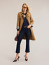 Jeans kick flare con raya planchada image number 0