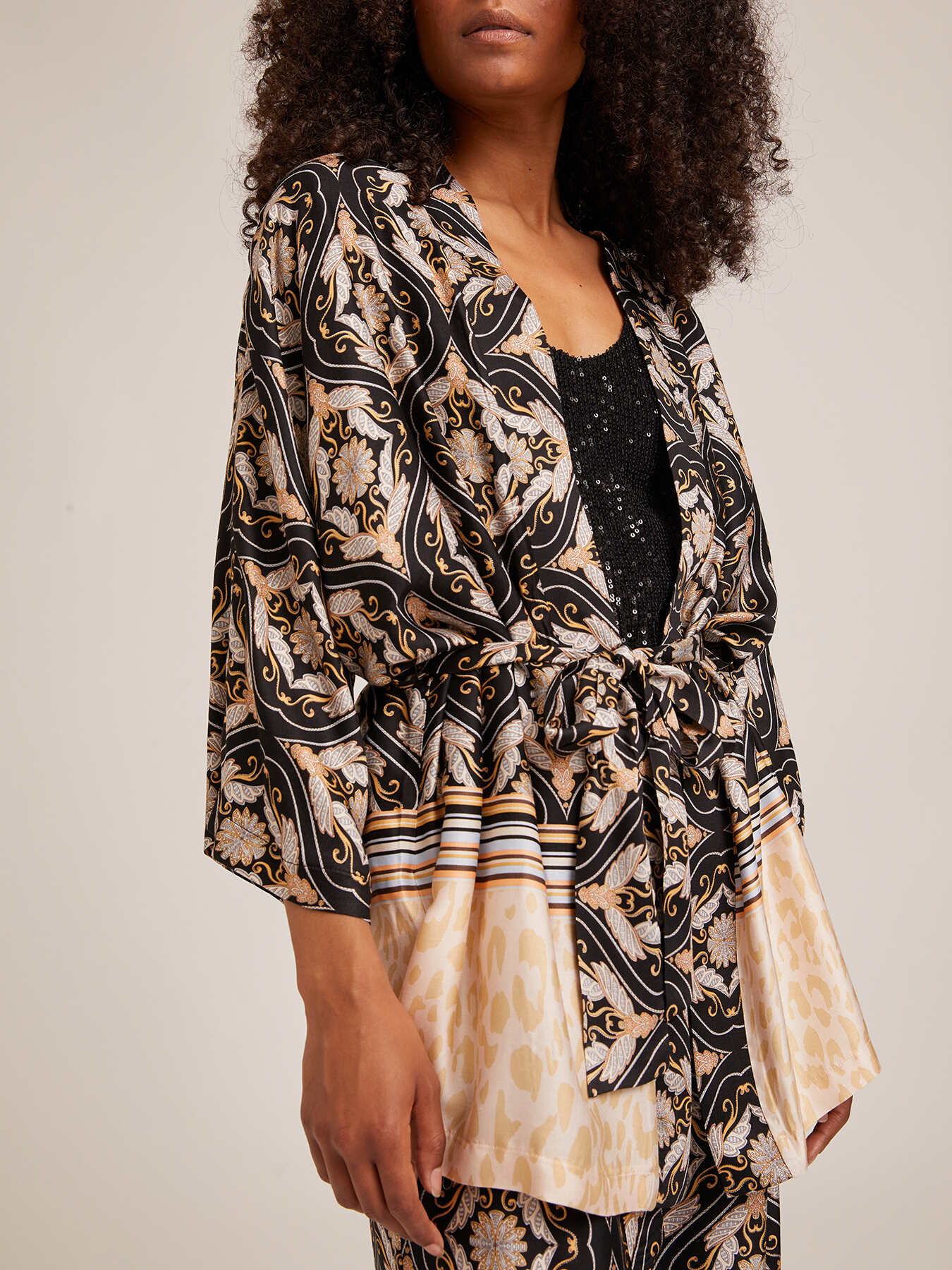 Veste kimono imprim&eacute; ethnique image number 2