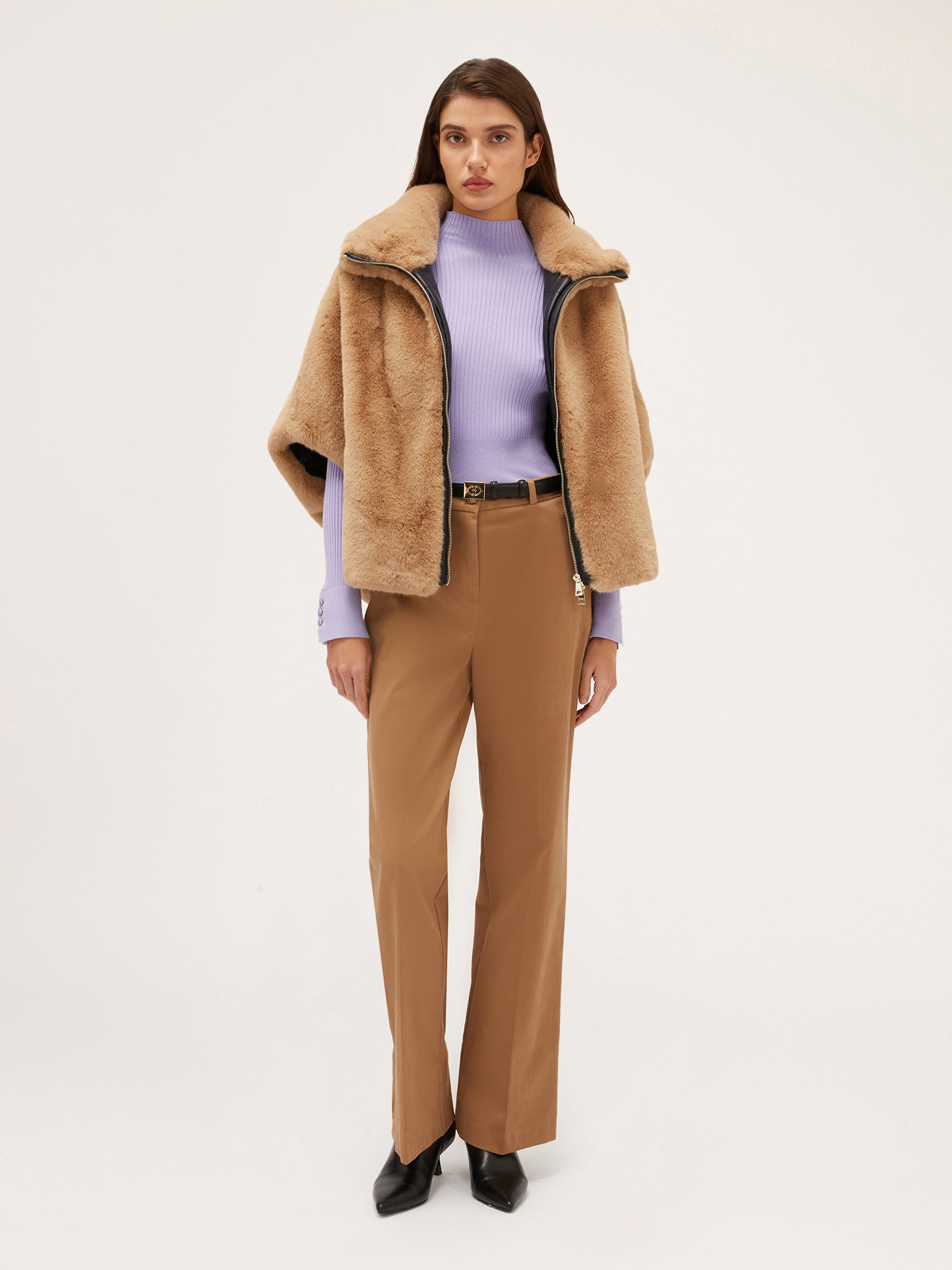 Rippenpullover mit Stehbund-Kragen image number 1