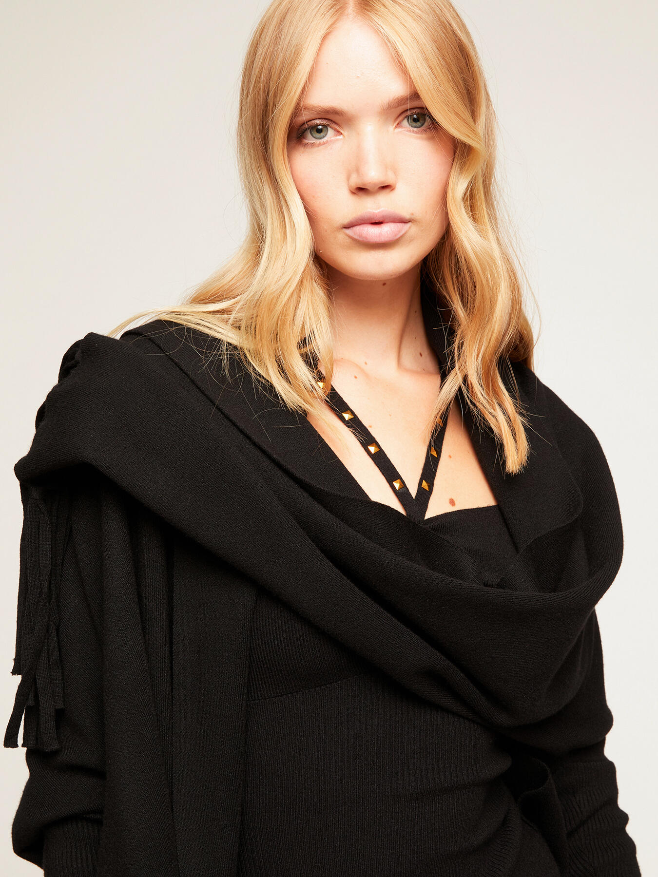 Cardigan in maglia con frange image number 2