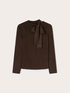 Gerippter Lurex-Pullover mit Schleife image number 4