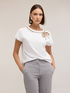 T-shirt with rhinestone bow image number 3