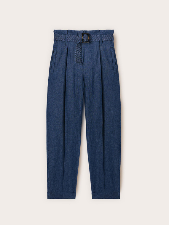 Jeans carrot cu curea &icirc;mpletită