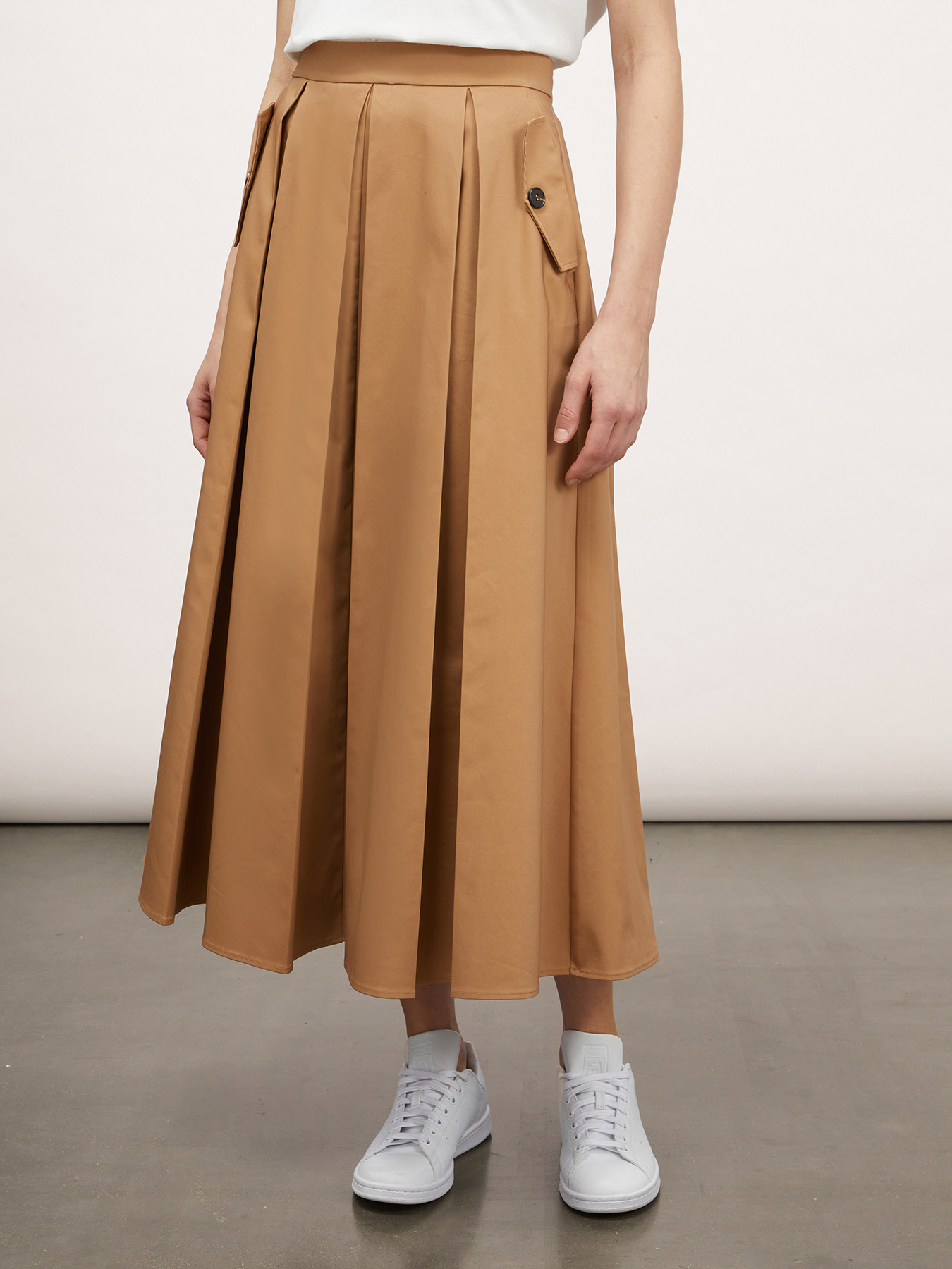 Midi skirt with split pleats image number 0