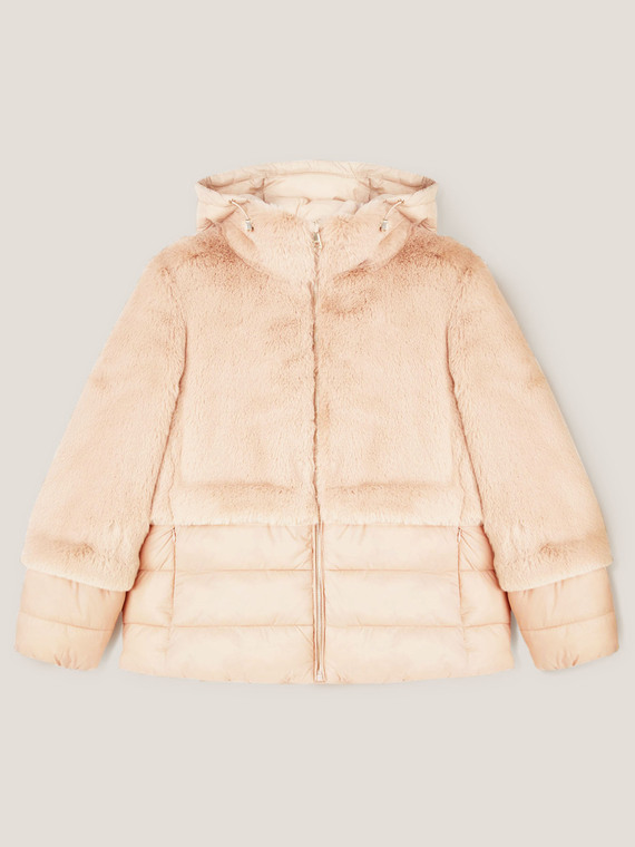 Padded jacket combined in faux fur